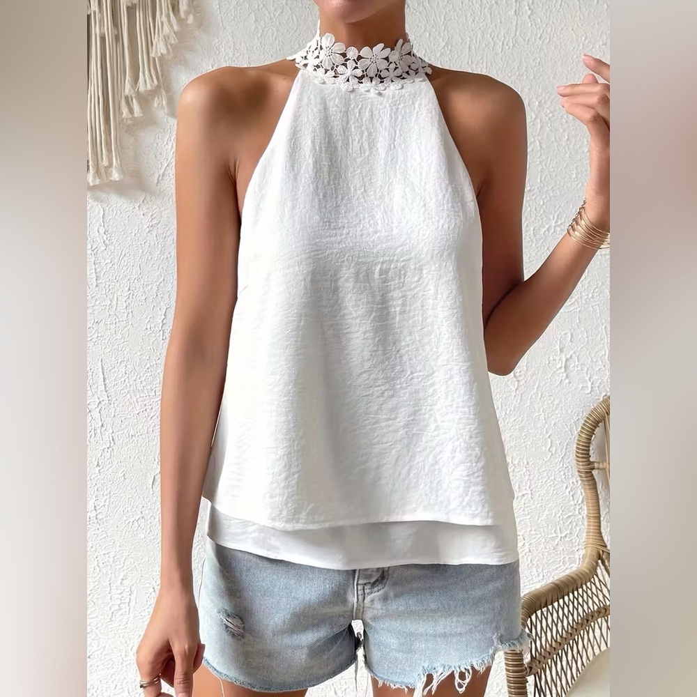 NWOT Woman’s Elegant Sleeveless White Halter Neck Blouse Lace Neckline Detail M